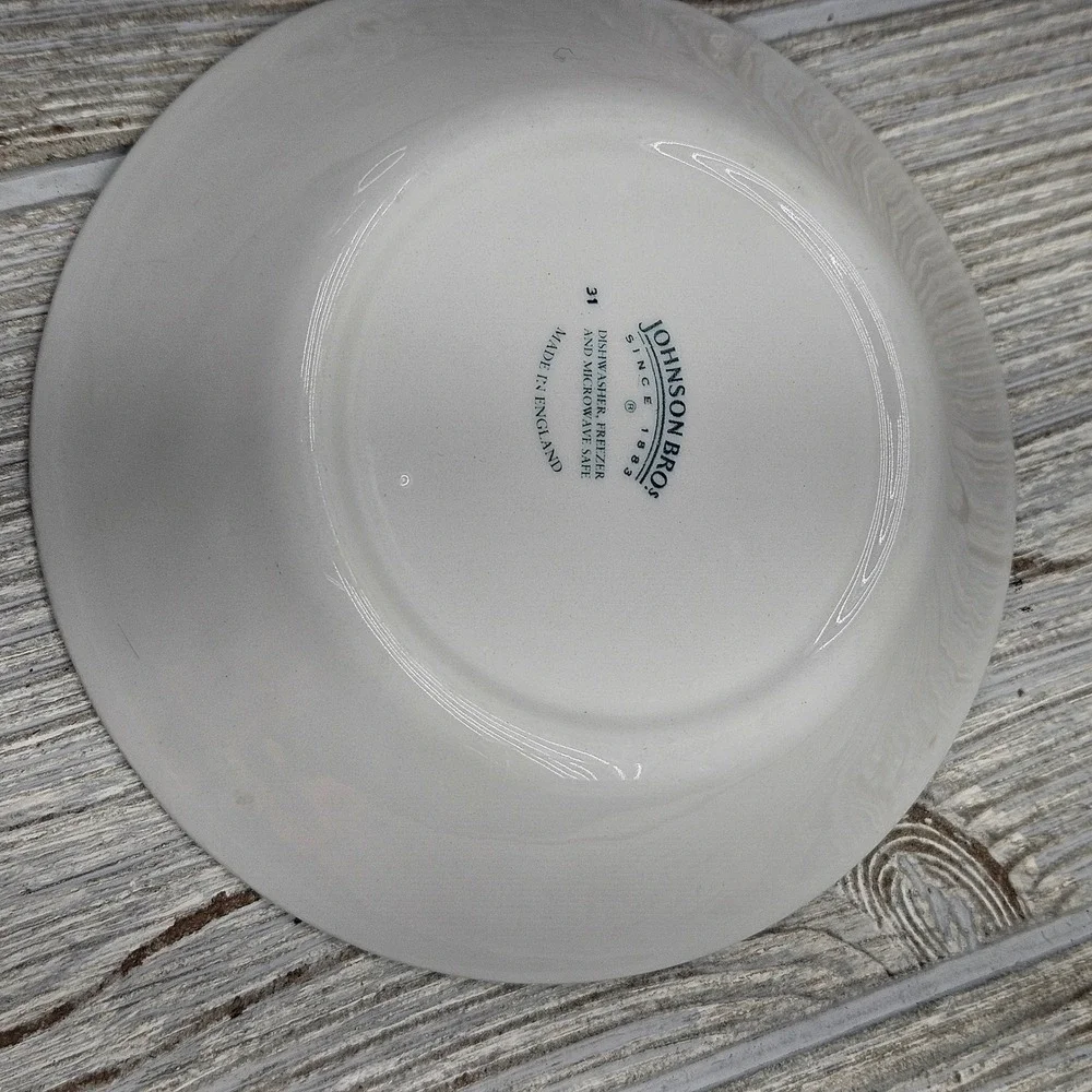 Johnson Brothers Regency White Ironstone Fruit Dessert Bowl Made In England